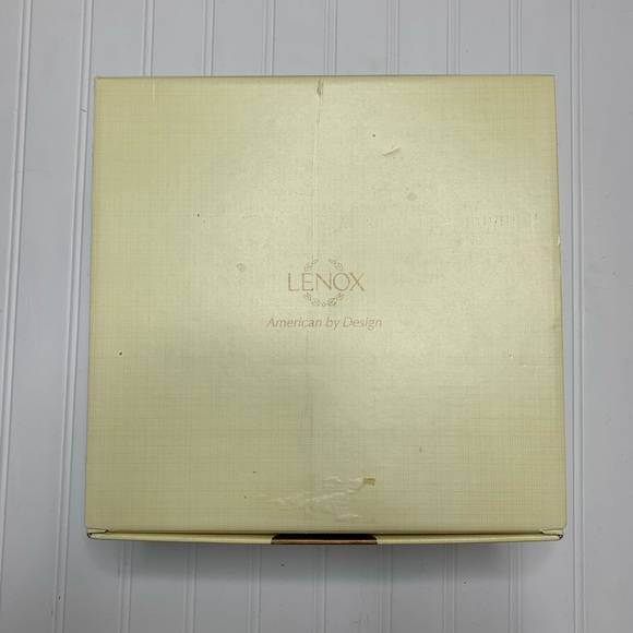 Lenox Opal Innocence Scroll 5-Piece Place Setting - Picture 2 of 6